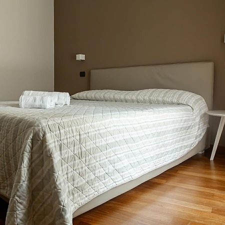 Sirmione Rosselli Apartments Экстерьер фото
