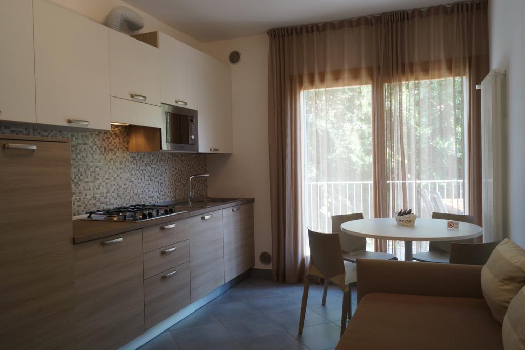 Sirmione Rosselli Apartments Экстерьер фото